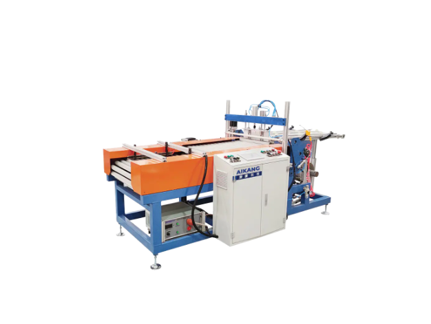 Tepelné smršťovací stroj: Jak poskytnout dobré balicí řešení?